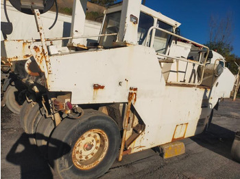 مدحلة هوائية CATERPILLAR PS300