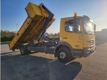 شاحنة ذات خطاف MERCEDES-BENZ Atego
