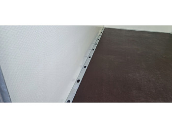 جديدة مقطورة صندوق مغلق PRZYCZEPA KONTENER CARGO 4 BOX 3x1,5 DMC 2700 / CARGO CONTAINER TRAILER 4 BOX 3x1.5 DMC 2700: صورة 4