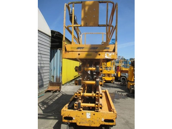 رافعة هيدروليكية مقصية Haulotte Compact 12: صورة 3