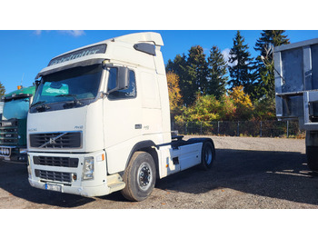وحدة جر VOLVO FH12 460