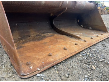 بكت حفار Godet de curage inclinable - axe 80 mm: صورة 4 بكت حفار Godet de curage inclinable - axe 80 mm: صورة 4