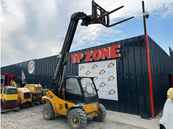 رافعة تلسكوبية JCB