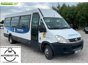حافلة صغيرة IVECO Daily
