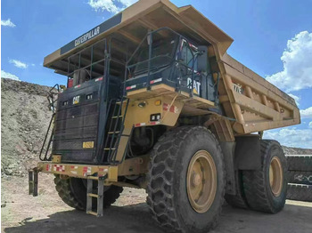 شاحنة قلاب صلبة CATERPILLAR 777