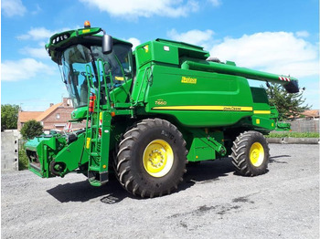 حصادة موحَّدة JOHN DEERE T660