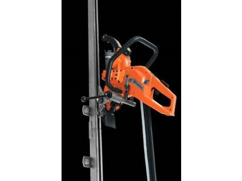 معدات البناء HUSQVARNA
