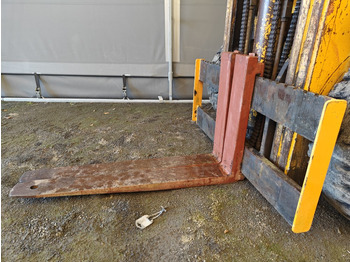 رافعة شوكية ديزل HYSTER Diesel trukki: صورة 4 رافعة شوكية ديزل HYSTER Diesel trukki: صورة 4