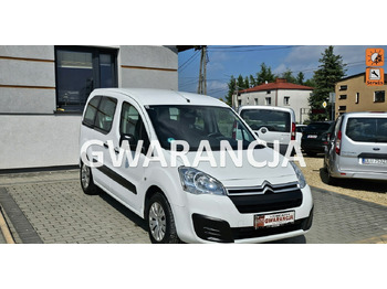 سيارة CITROËN