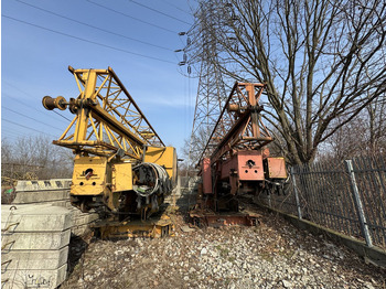 رافعة برجية LIEBHERR