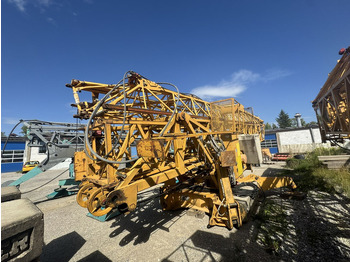 رافعة برجية LIEBHERR