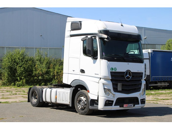 وحدة جر MERCEDES-BENZ Actros 1845