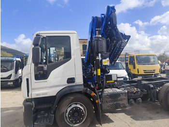 شاحنة كرين, شاحنة كرين IVECO EUROCARGO 180-250: صورة 3 شاحنة كرين, شاحنة كرين IVECO EUROCARGO 180-250: صورة 3