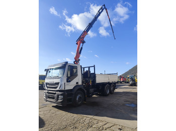 شاحنة كرين IVECO Stralis