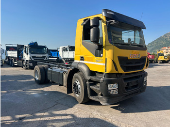 شاحنة هيكل كابينة IVECO Stralis