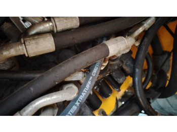 جرافة حفار JCB 3CX: صورة 4