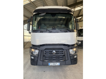 وحدة جر RENAULT T 460
