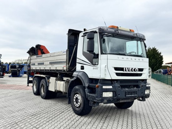 شاحنة قلاب IVECO Trakker