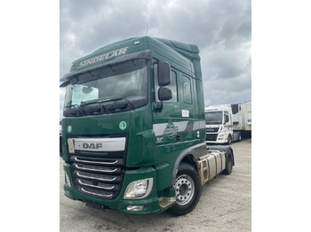 وحدة جر DAF XF 460