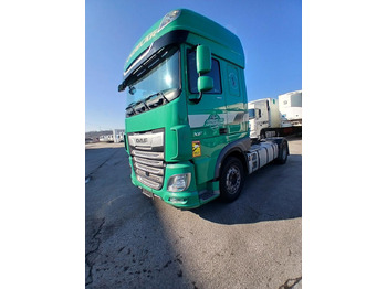 وحدة جر DAF XF 480