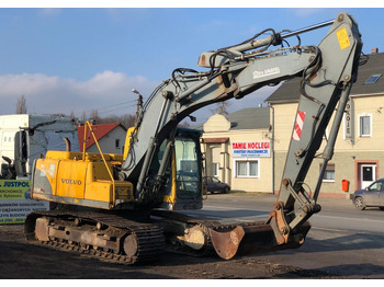 حفار زحاف VOLVO EC160