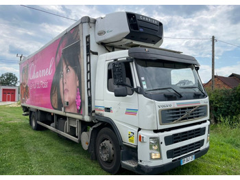 شاحنة الفريزر VOLVO FM9 260