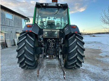 جرار Valtra X110 waiststeering tractor with twintrac: صورة 5