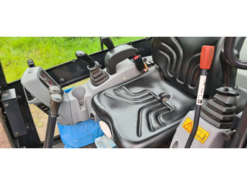 حفارة مُصَّغرة 2016 Kubota KX016-4 Mini Digger, only 1550 hours: صورة 4 حفارة مُصَّغرة 2016 Kubota KX016-4 Mini Digger, only 1550 hours: صورة 4