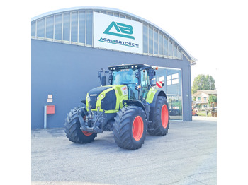 جرار CLAAS Axion 810