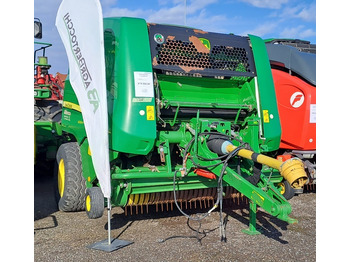 مكنة JOHN DEERE