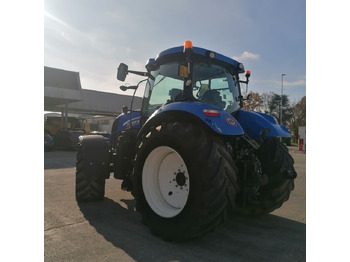 جرار NEW HOLLAND T7.210
