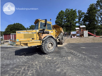 شاحنة قلاب مفصلية VOLVO A25C