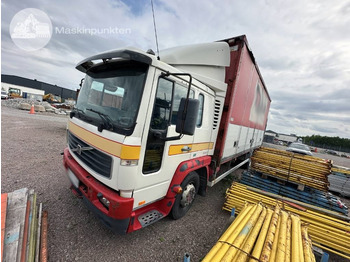 شاحنة مقفلة VOLVO FL6