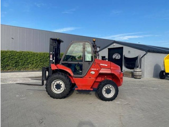 رافعة شوكية للأرض الوعرة MANITOU M 30-4