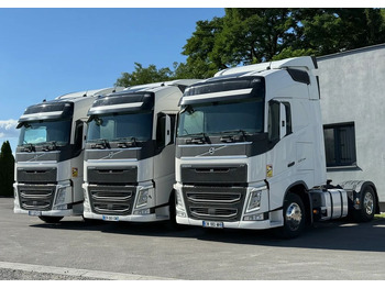 وحدة جر VOLVO FH 500