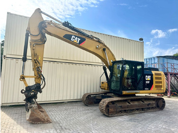 حفار زحاف CATERPILLAR 320FL