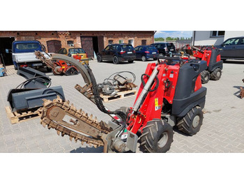 حفارة الخنادق DITCH WITCH