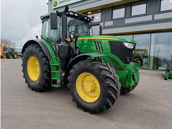جرار JOHN DEERE 6215R