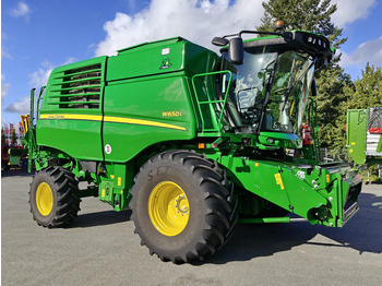 حصادة موحَّدة JOHN DEERE W650