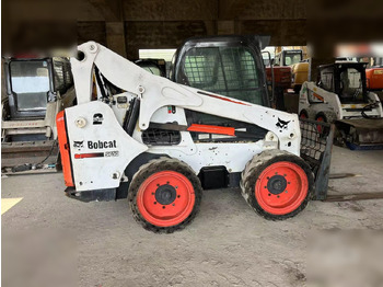 شيول صغير BOBCAT