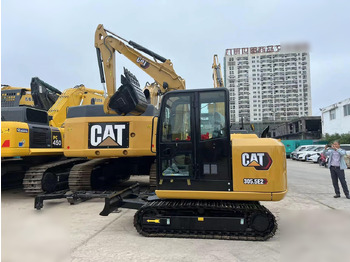 حفارة مُصَّغرة CATERPILLAR 305.5E2