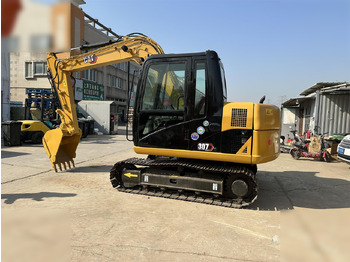 حفار زحاف CATERPILLAR 307D