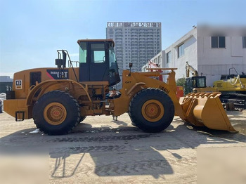 اللودر بعجل CATERPILLAR 966H