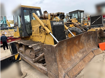 جرافة CATERPILLAR D6G