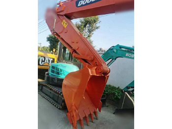 حفار زحاف DOOSAN DX225 LC-5: صورة 5