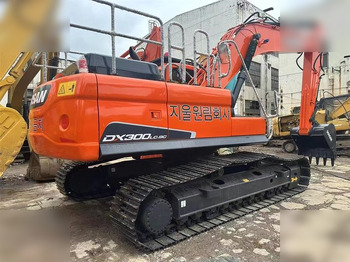 حفار زحاف DOOSAN DX300LC-9C