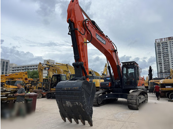 حفار زحاف DOOSAN DX340LC