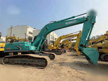 حفار زحاف KOBELCO