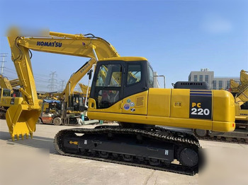 حفار زحاف KOMATSU PC220-7