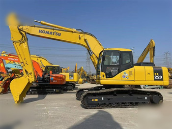 KOMATSU PC220-7 KOMATSU PC220-7: صورة 3